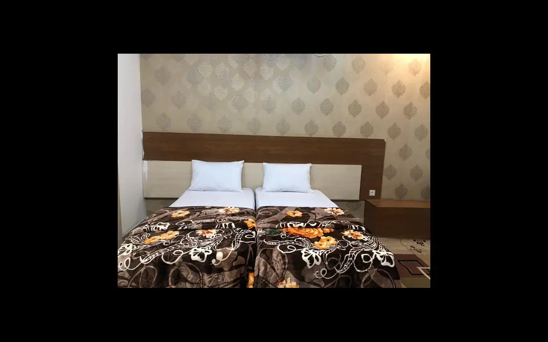 هتل مهمانپذیر لاوان مشهد